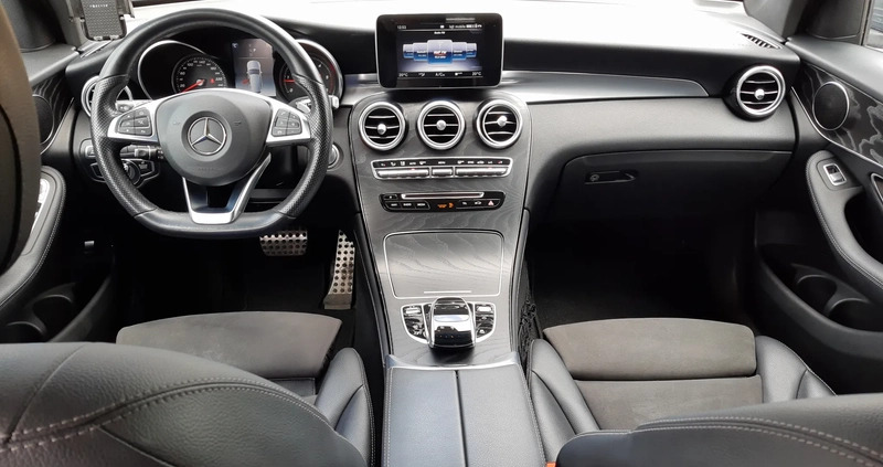 Mercedes-Benz GLC cena 146000 przebieg: 92000, rok produkcji 2017 z Pabianice małe 326
